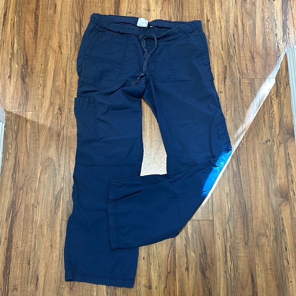 PEACHES size Small cargo scrub pants. Navy blue. - Picture 1 of 5